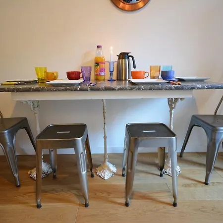 Apartment Be Our Guests In Port Le Pin *